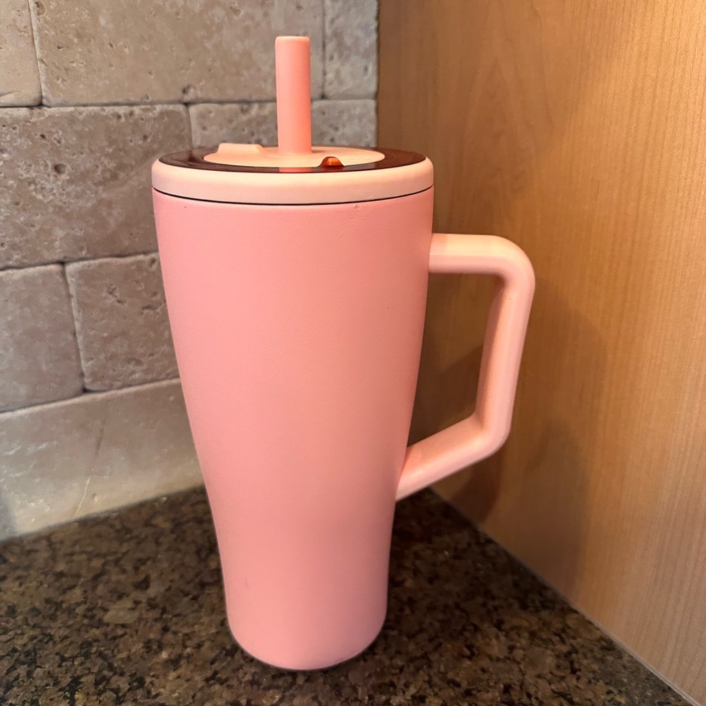Brumate Era 30oz tumbler in Guava